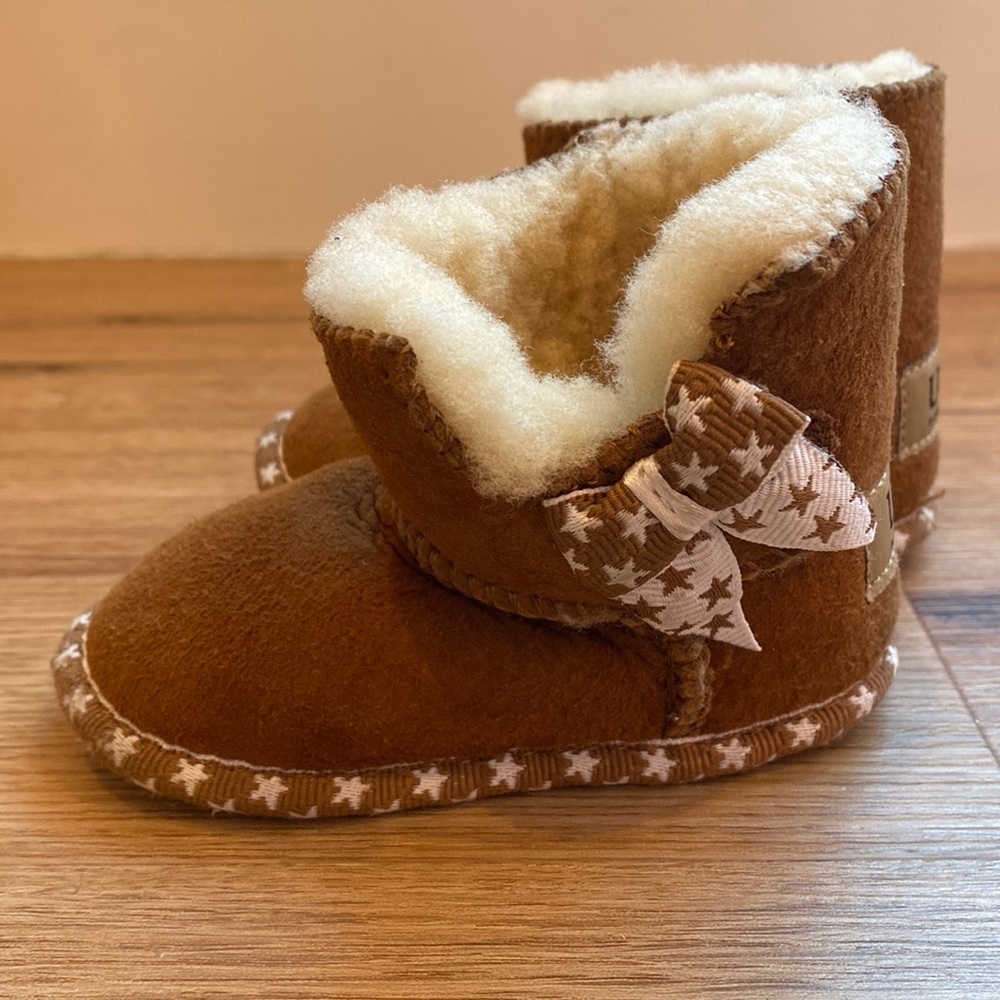 BABY UGG